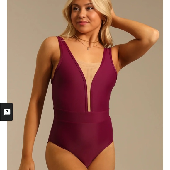 NWT Tiger Friday Dancewear Oscar Leotard with Porcelain Mesh CXL Color Mulberry - Picture 8 of 9